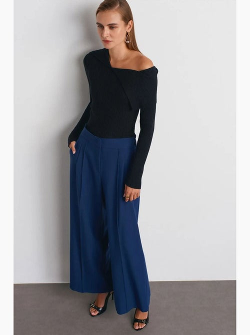 Pantalon large à taille haute avec plis dilvin - Kiabi