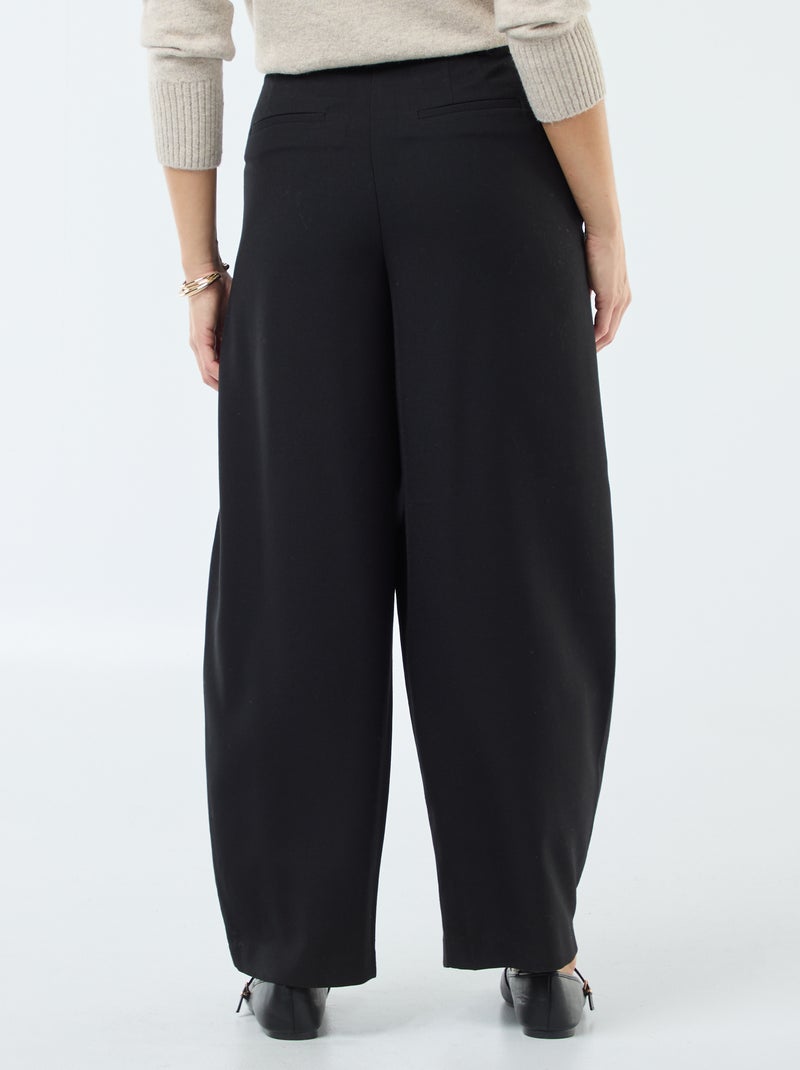 Pantalon Zara Noir Asymétrique - Taille M, Détail Anneau Et Duvet, Neuf Avec étiquette