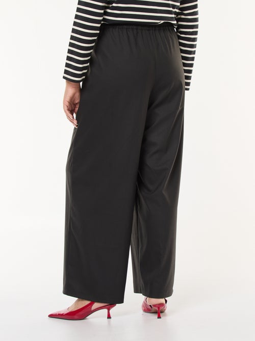 Pantalon large avec boucle dorée - Kiabi