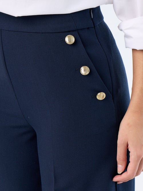 Pantalon large avec boutons dorés fantaisies sur les poches - Kiabi