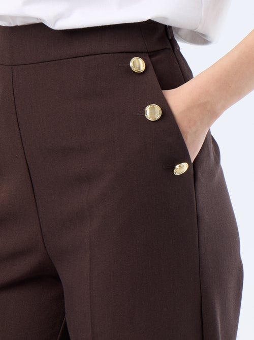 Pantalon large avec boutons dorés fantaisies sur les poches - Kiabi