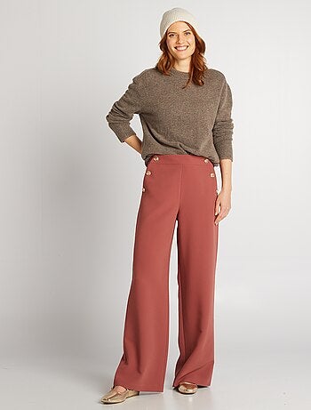 Pantalon large avec boutons dorés