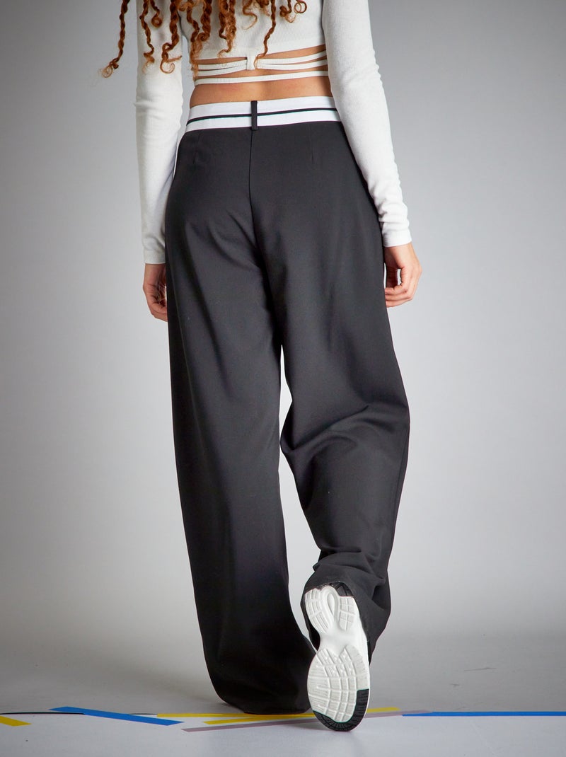Pantalon large avec ceinture contrastante Noir - Kiabi