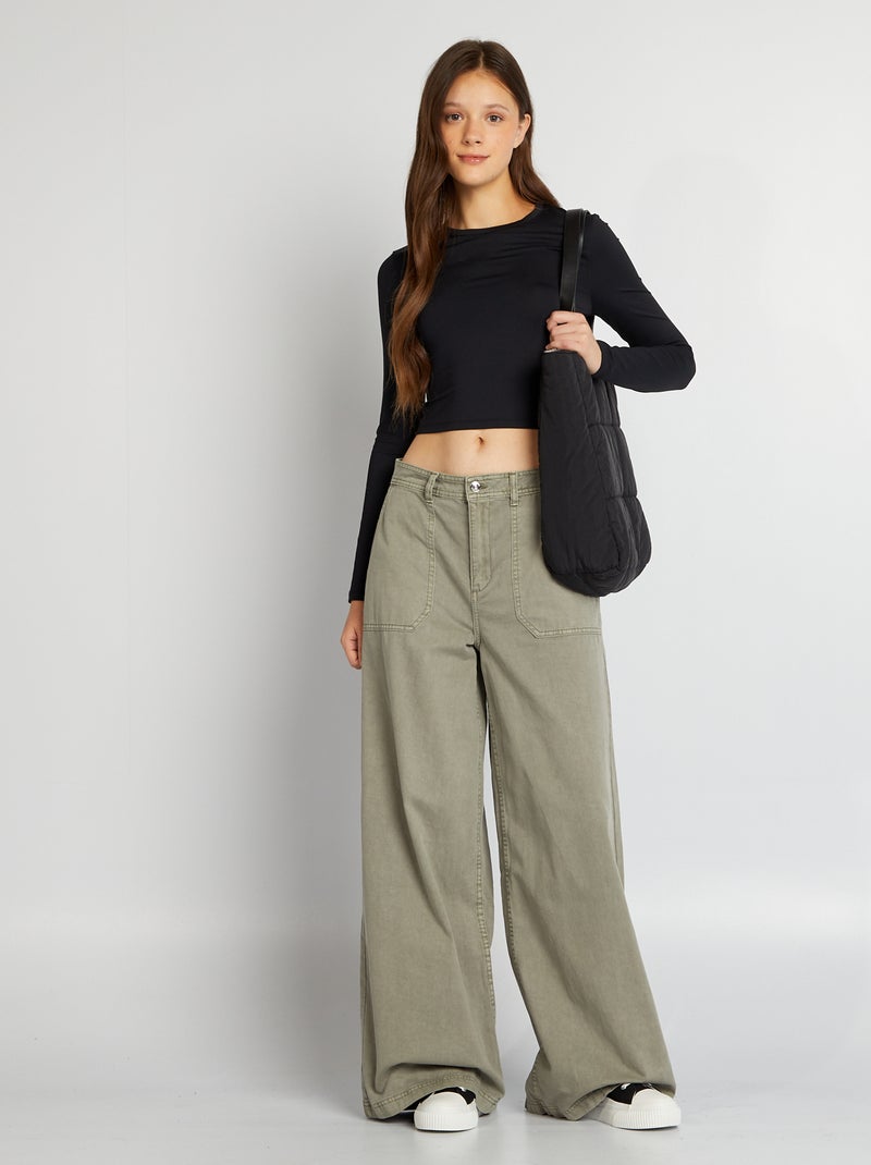 Pantalon large avec grandes poches Kaki - Kiabi