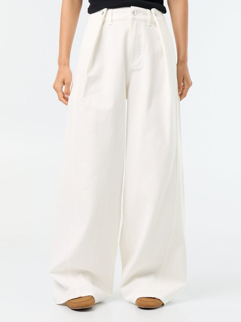 Pantalon large avec pinces et boutons ceinture Blanc - Kiabi