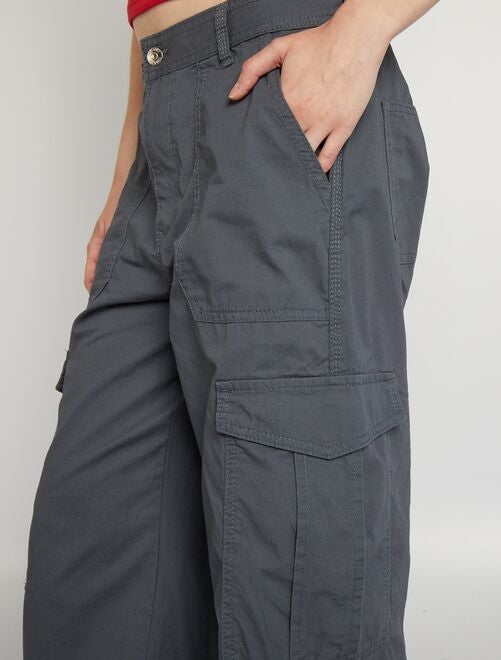 Pantalon large avec poches à rabats - Kiabi
