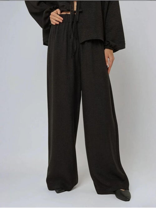 Pantalon large coupe décontractée - Kiabi Pantalon large coupe décontractée - Kiabi