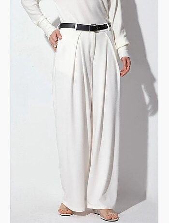 Pantalon large en crêpe à taille haute et ceinture busem