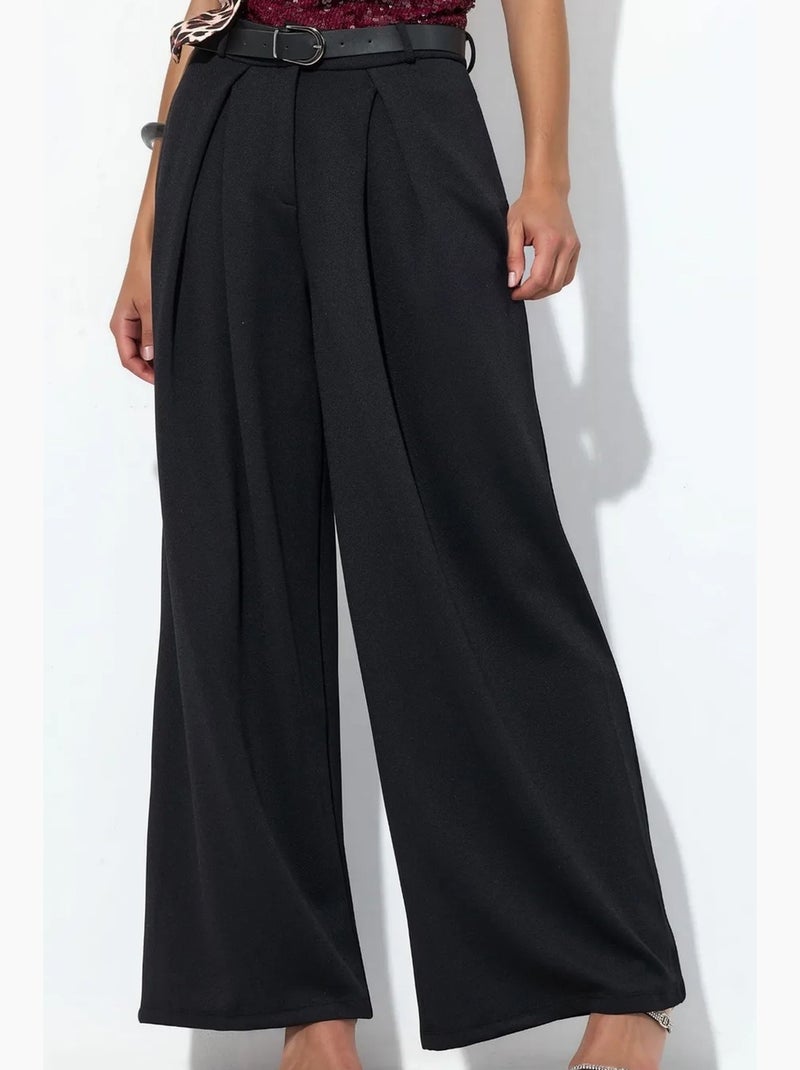 Pantalon large en crêpe à taille haute et ceinture busem Noir - Kiabi