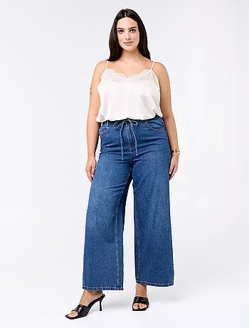 Pantalon large en denim avec ceinture à nouer