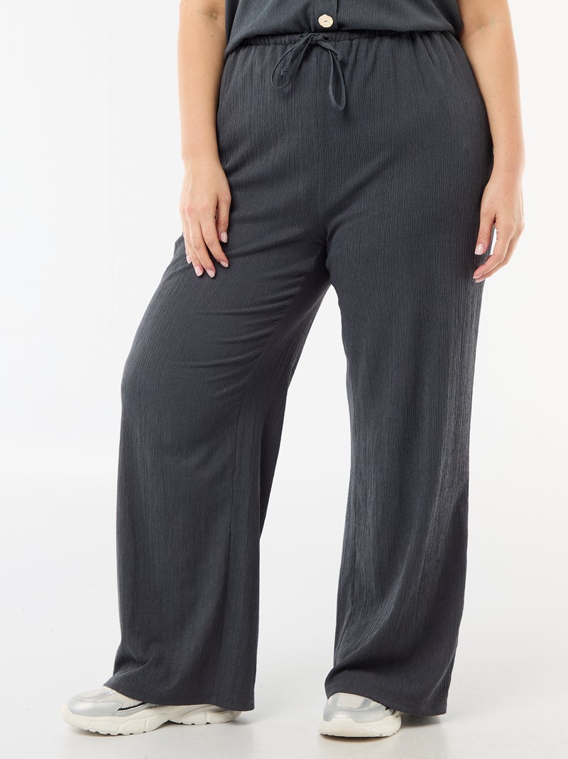 Pantalon large en maille crêpée Gris - Kiabi