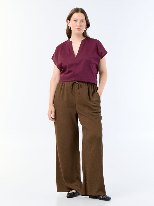 Pantalon large en maille crêpée - Kiabi