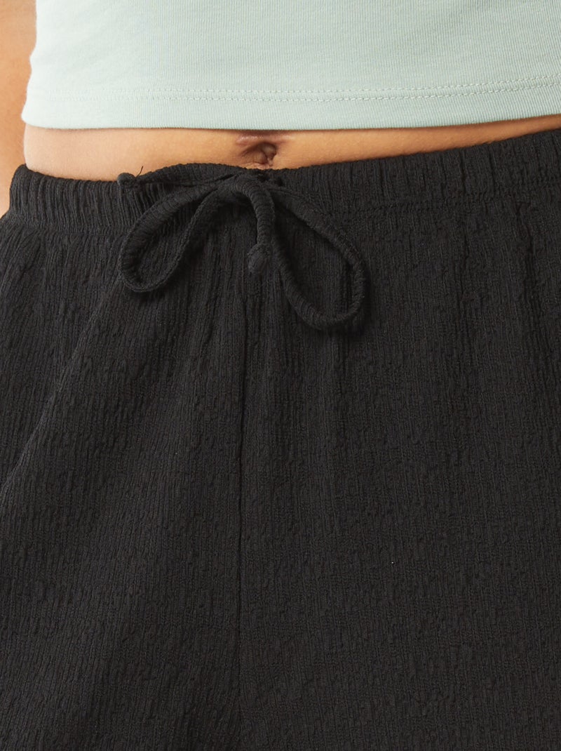 Pantalon large en maille crêpée noir - Kiabi