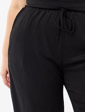 Pantalon large en maille crêpée