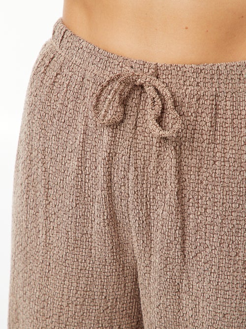 Pantalon large en maille gaufrée - Kiabi