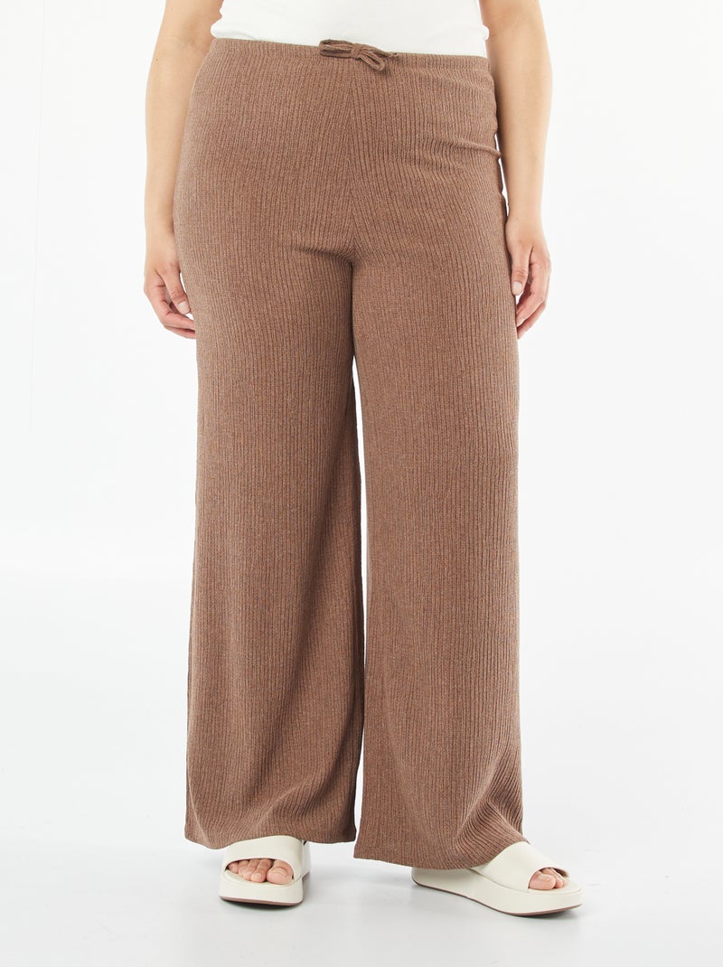 Pantalon large en maille gaufrée Marron - Kiabi