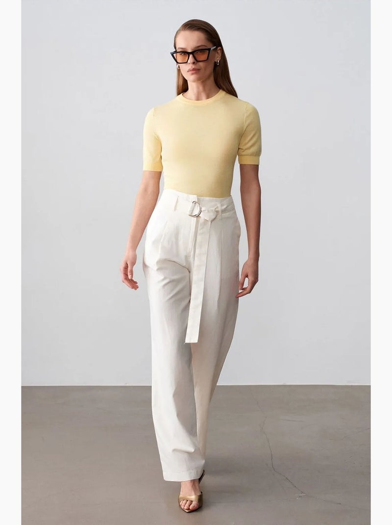 Pantalon large en mélange de lin avec ceinture dilvin Blanc cassé - Kiabi