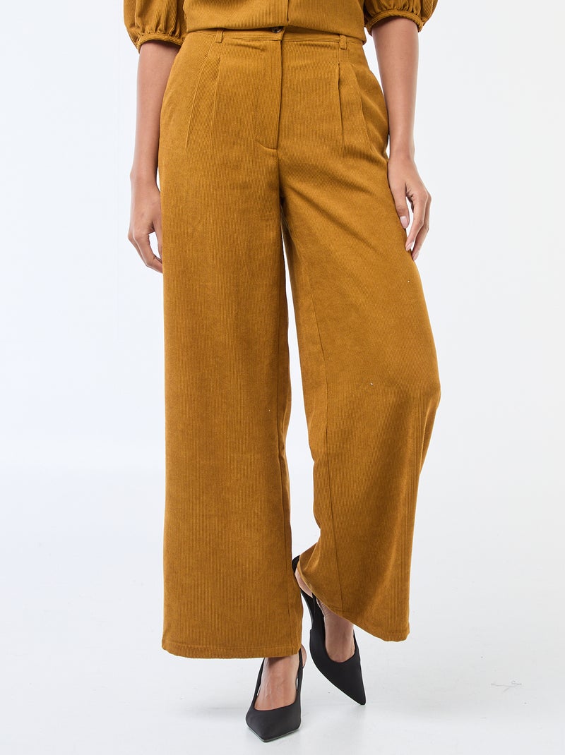 Pantalon large en velours côtelé Camel - Kiabi