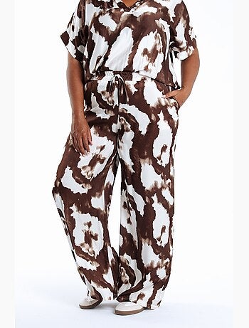 Pantalon large en viscose effet satin imprimé animal