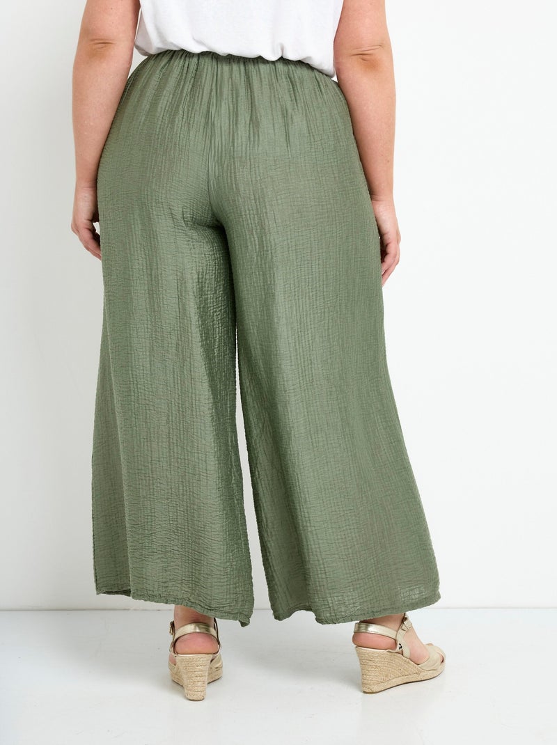 Pantalon large et fluide en lyocell Kaki - Kiabi