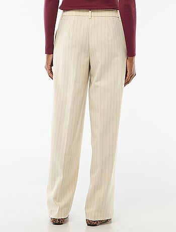 Pantalon large taille haute ceinture et passants