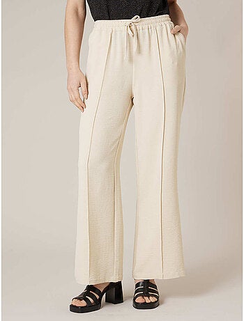 Pantalon large femme en matière fluide 'Deeluxe'
