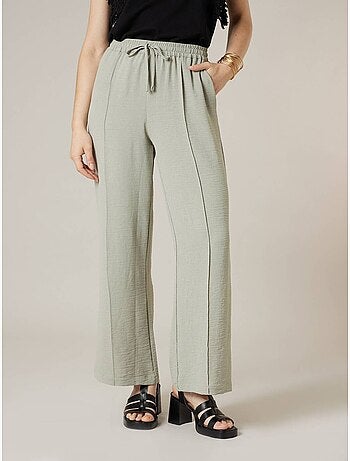 Pantalon large femme en matière fluide 'Deeluxe'