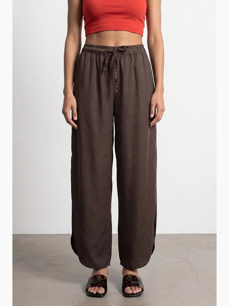 Pantalon large femme en tencel crêpe avec fente dilvin Marron foncé - Kiabi