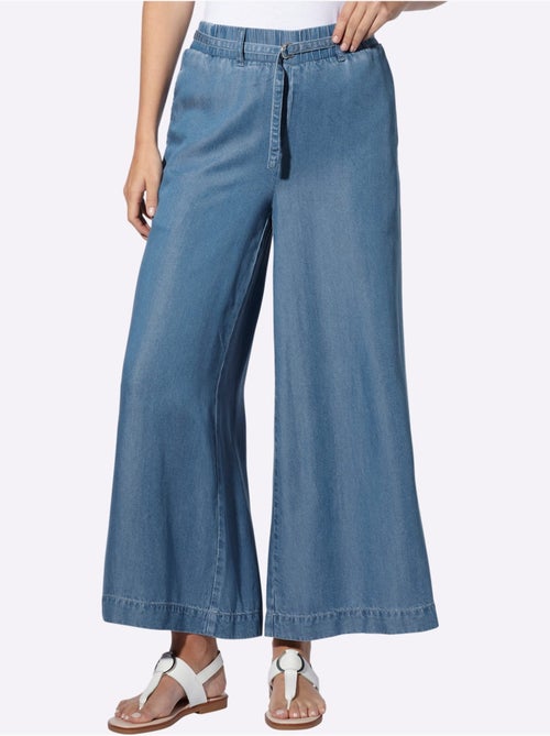 Pantalon Large Forme Courte Tendance - Taille Standard - Helline - Kiabi Pantalon Large Forme Courte Tendance - Taille Standard - Helline - Kiabi