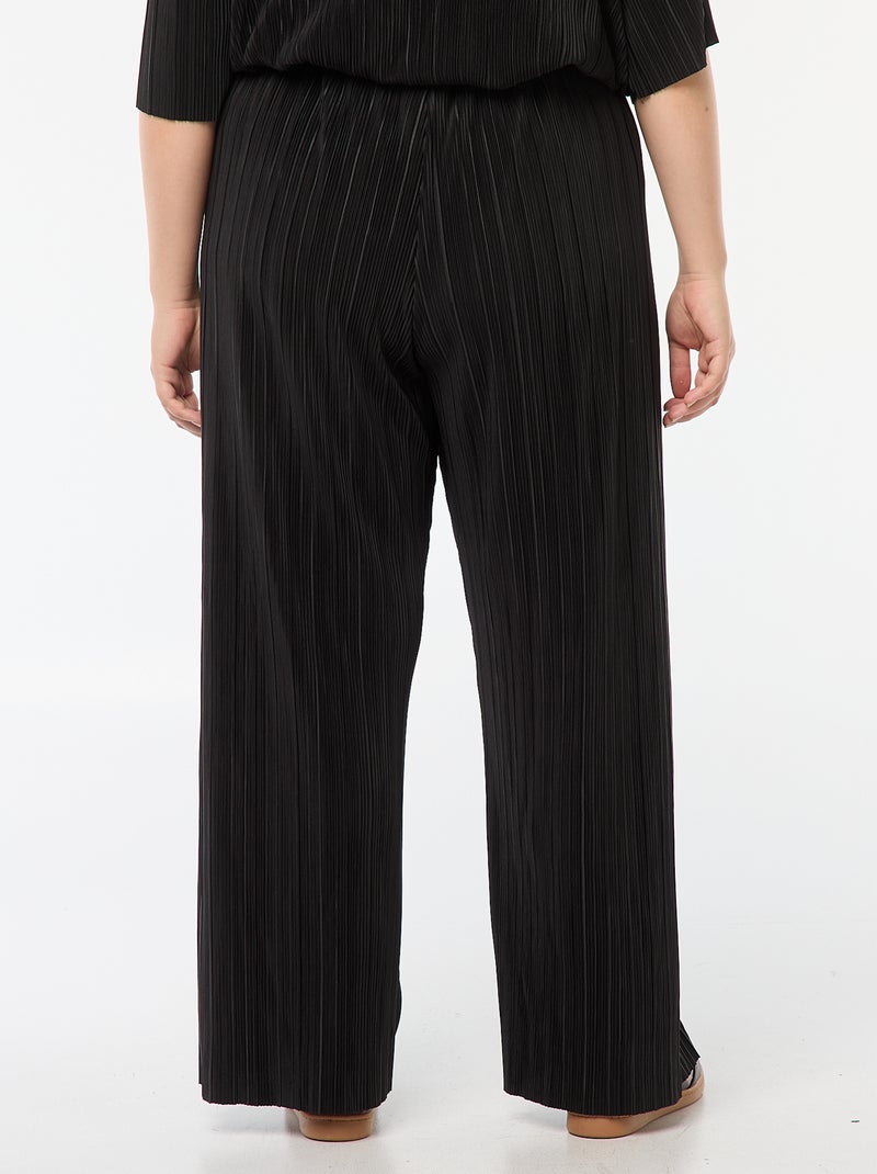 Pantalon large 'Only Carmakoma' en maille plissée Noir - Kiabi