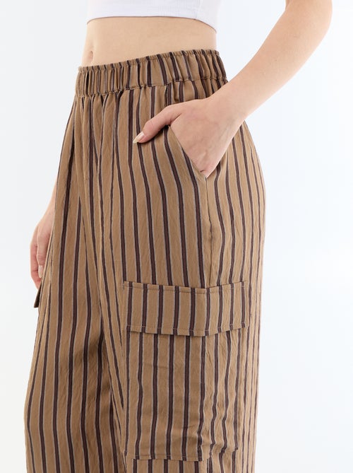 Pantalon large rayé à poches rabats - Kiabi Pantalon large rayé à poches rabats - Kiabi