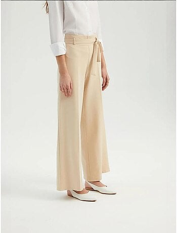Pantalon large taille haute avec ceinture