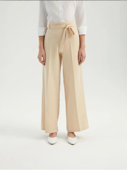 Pantalon large taille haute avec ceinture - Kiabi Pantalon large taille haute avec ceinture - Kiabi