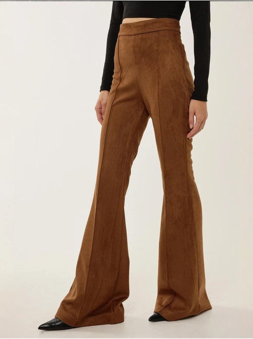 Pantalon large taille haute en daim avec pinces - Kiabi