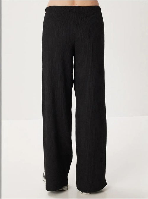 Pantalon large texturé taille haute istanbul - Kiabi Pantalon large texturé taille haute istanbul - Kiabi