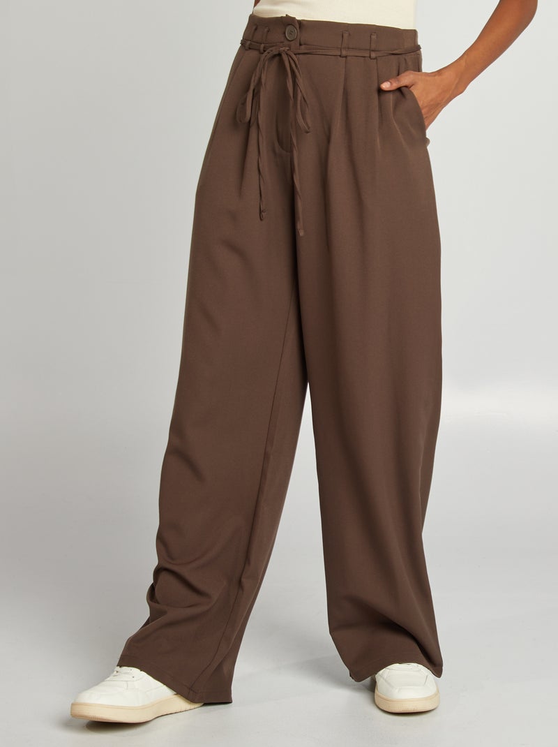 Pantalon large uni avec ceinture Marron - Kiabi