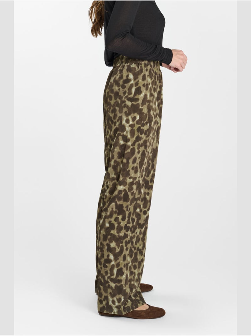 Pantalon LARIA droite 'Le Temps Des Cerises' Kaki - Kiabi