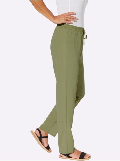 Pantalon léger à imprimé floral et uni avec ceinture élastique - Taille standard - Moda Vilona - Kiabi Pantalon léger à imprimé floral et uni avec ceinture élastique - Taille standard - Moda Vilona - Kiabi