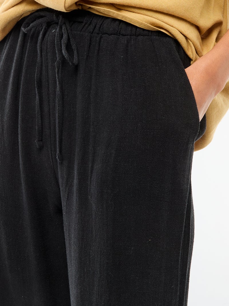 Pantalon léger femme à coupe large avec taille élastiquée Noir - Kiabi