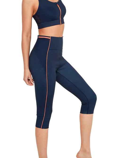 Pantalon leggings court de sport tech st8 - Kiabi Pantalon leggings court de sport tech st8 - Kiabi