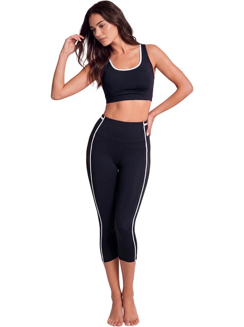 Pantalon leggings court de sport tech st8 - Kiabi Pantalon leggings court de sport tech st8 - Kiabi