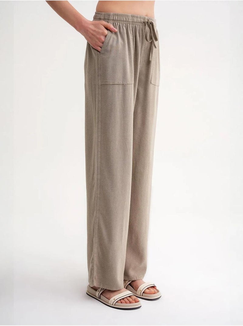 Pantalon long à taille élastique et jambe droite pour femme mixray Kaki - Kiabi