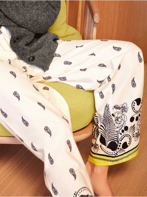 Pantalon long avec motif floral - Kiabi Pantalon long avec motif floral - Kiabi