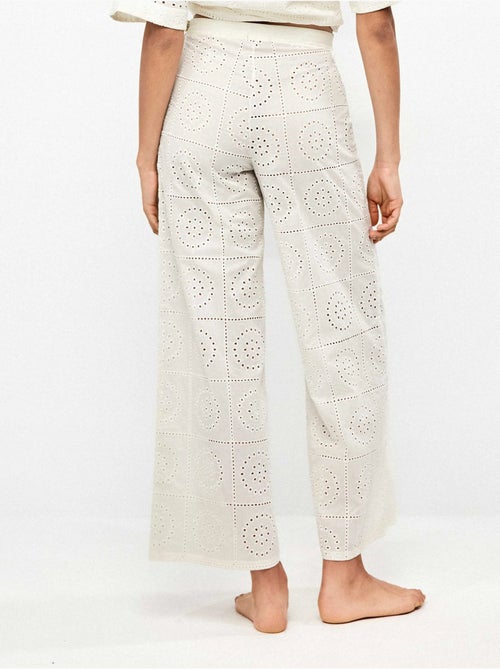Pantalon long large en tissu brodé - Kiabi Pantalon long large en tissu brodé - Kiabi