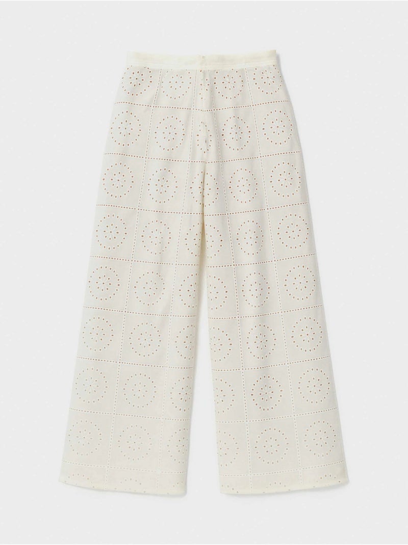 Pantalon long large en tissu brodé Ecru - Kiabi