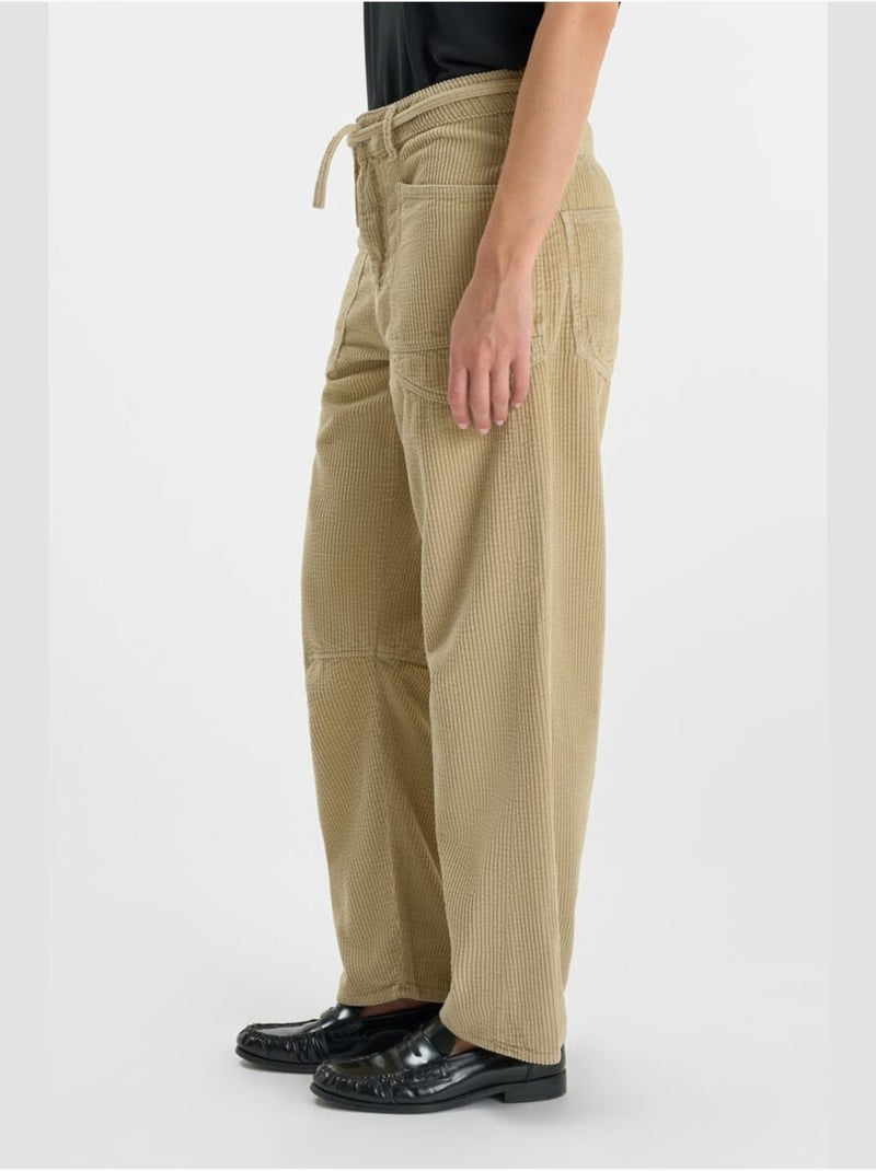 Pantalon MADIE loose, large 'Le Temps Des Cerises' Beige - Kiabi
