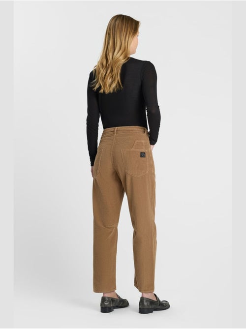 Pantalon madie loose, large 'le temps des cerises' - Kiabi Pantalon madie loose, large 'le temps des cerises' - Kiabi