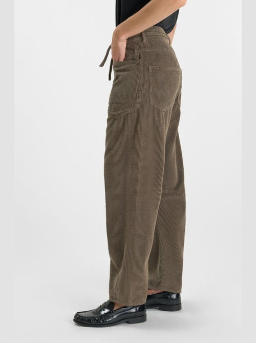 Pantalon MADIE loose, large 'Le Temps Des Cerises' - Kiabi