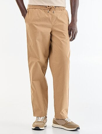 Pantalon matière effet peau de pêche