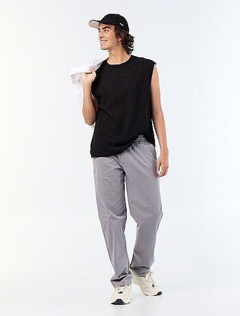 Pantalon matière effet peau de pêche